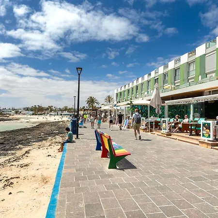 Home2book Cozy Duplex Steps From The Ocean *